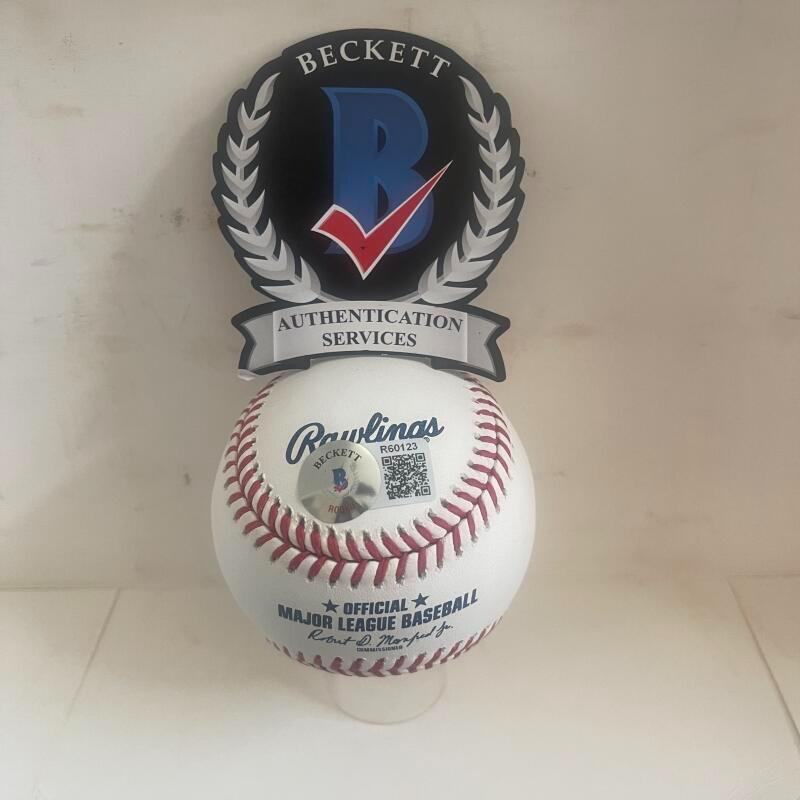 JOSE SALAS MARLINS/TWINS SIGNED AUTO M.L. BASEBALL BAS AUTHENTICATED