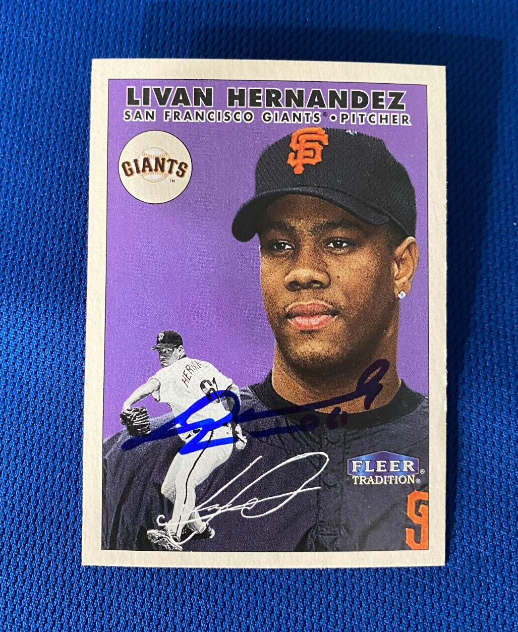 2000 FLEER TRADITION LIVAN HERNANDEZ SF GIANTS AUTOGRAPH SIGNED CARD #428 W/COA