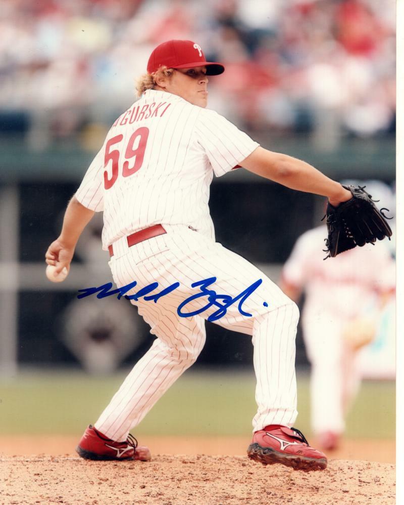 MIKE ZAGURSKI PHILADELPHIA PHILLIES #59   SIGNED AUTOGRAPHED 8X10 PHOTO W/ COA