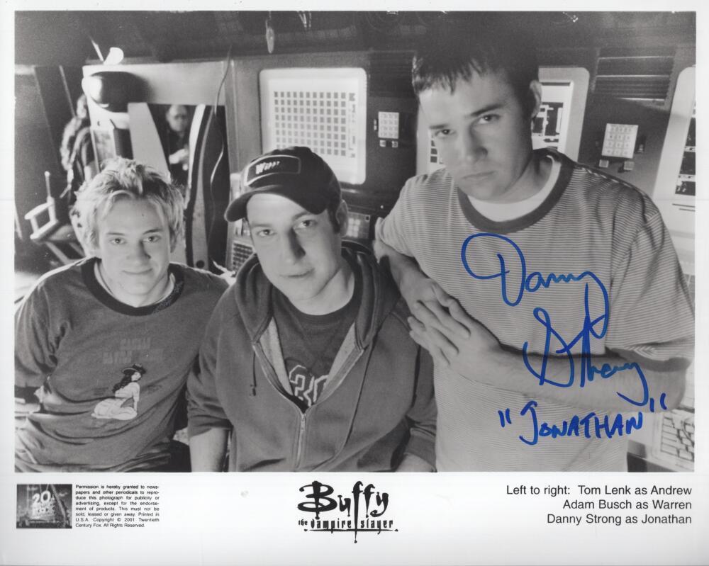 DANNY STRONG "JONATHAN" BUFFY THE VAMPIRE SIGNED 8X10 PHOTO W/ COA