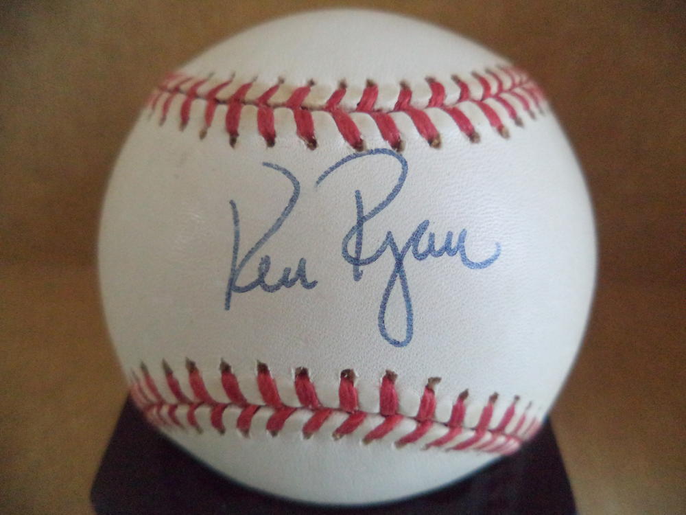 KEN RYAN PHILADELPHIA PHILLIES SIGNED AUTOGRAPHED N.L. BASEBALL W/COA