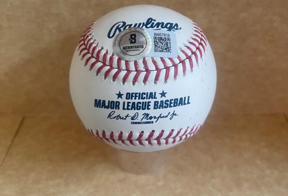 ONEIL CRUZ PIRATES   SIGNED AUTOGRAPHED M.L. BASEBALL BECKETT