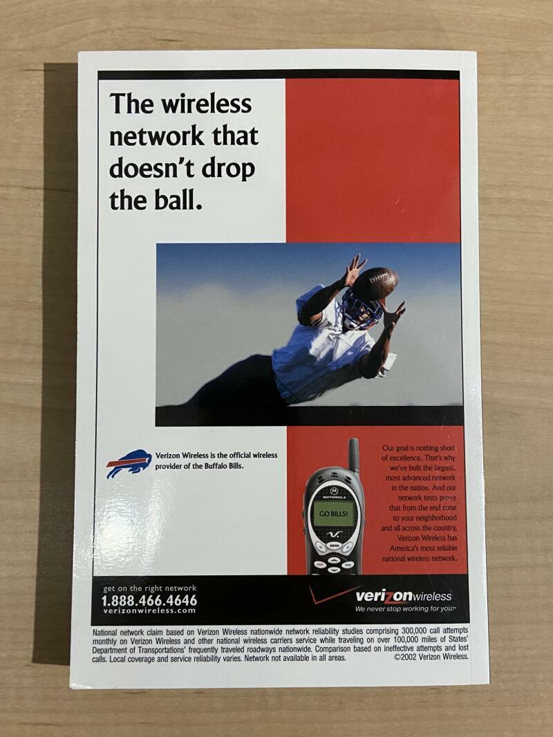 2002 BUFFALO BILLS MEDIA GUIDE WITH DREW BLEDSOE 329 PAGES