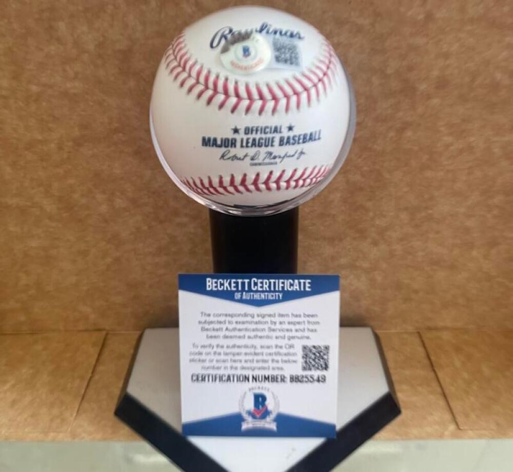 DAVE CONCEPCION 75-76 WORLD SERIES CHAMPS SIGNED GOLD GLOVE BASEBALL BECKETT AUT
