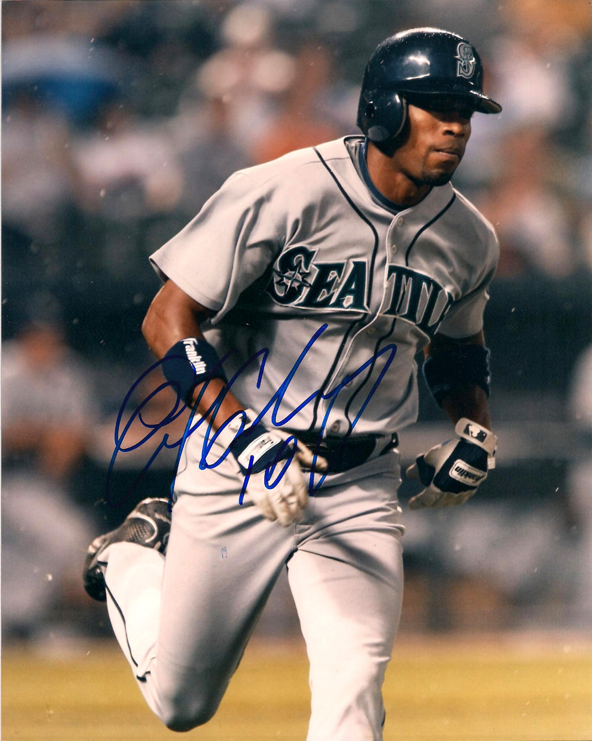 ENDY CHAVEZ SEATTLE MARINERS AUTOGRAPHED 8X10 PHOTO W/COA