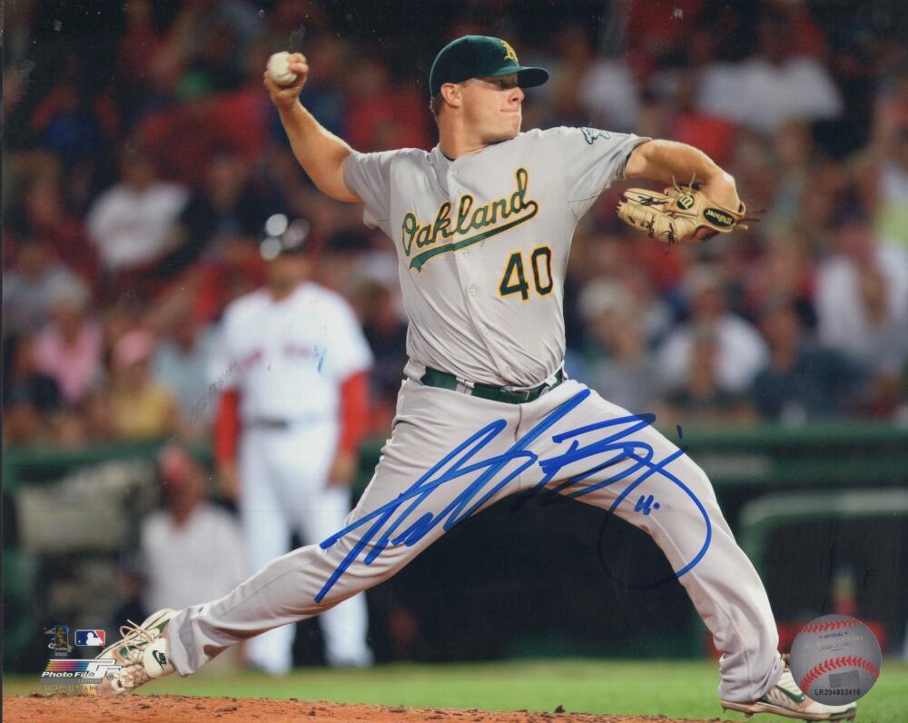 ANDREW BAILEY A'S  SIGNED AUTOGRAPHED 8X10 PHOTO W/ COA 