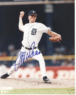 JEFF WEAVER DETROIT TIGERS SIGNED 8X10 PHOTO W/COA