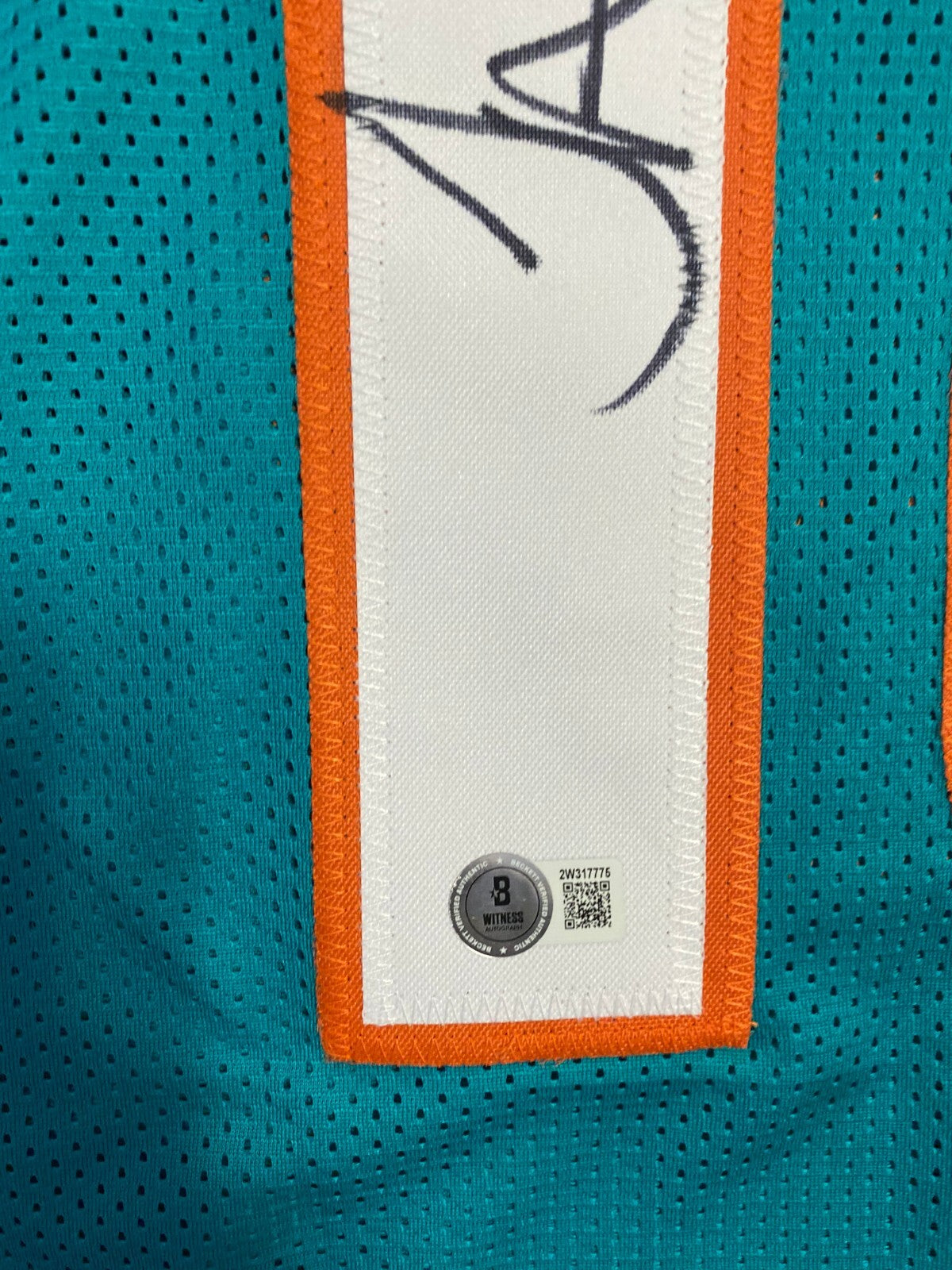 TYREEK HILL DOLPHINS SIGNED AUTO TEAL CUSTOM FOOTBALL JERSEY SZ XL BECKETT *