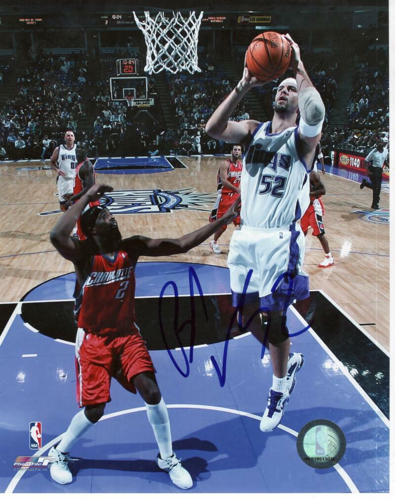 BRAD MILLER  SACRAMENTO KINGS SIGNED AUTOGRAPHED 8X10 PHOTO W/ COA