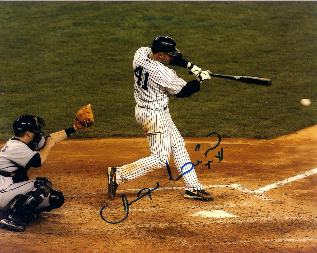 MIGUEL CAIRO NEW YORK YANKEES AUTOGRAPHED SIGNED 8X10 PHOTO W/COA