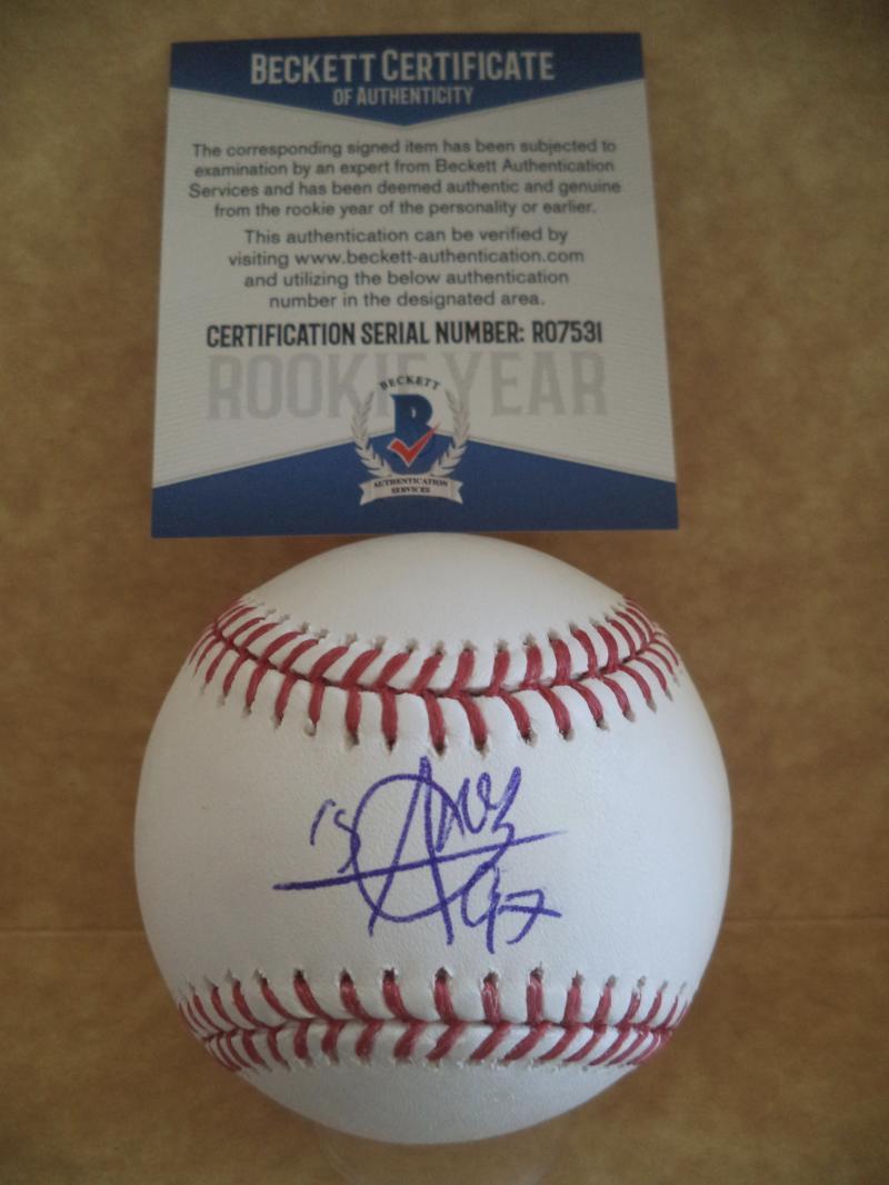 YANIO PEREZ TEXAS RANGERS CUBA ROOKIE YEAR SIGNED M.L. BASEBALL BECKETT R07531