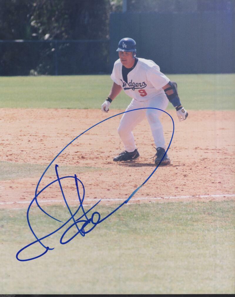 TODD HUNDLEY LOS ANGELES DODGERS SIGNED AUTOGRAPHED 8X10 PHOTO W/ COA