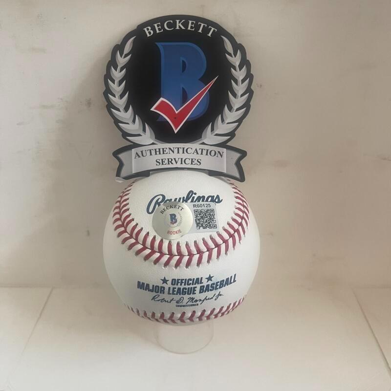 JOSE SALAS MARLINS/TWINS SIGNED AUTO M.L. BASEBALL BAS AUTHENTICATED