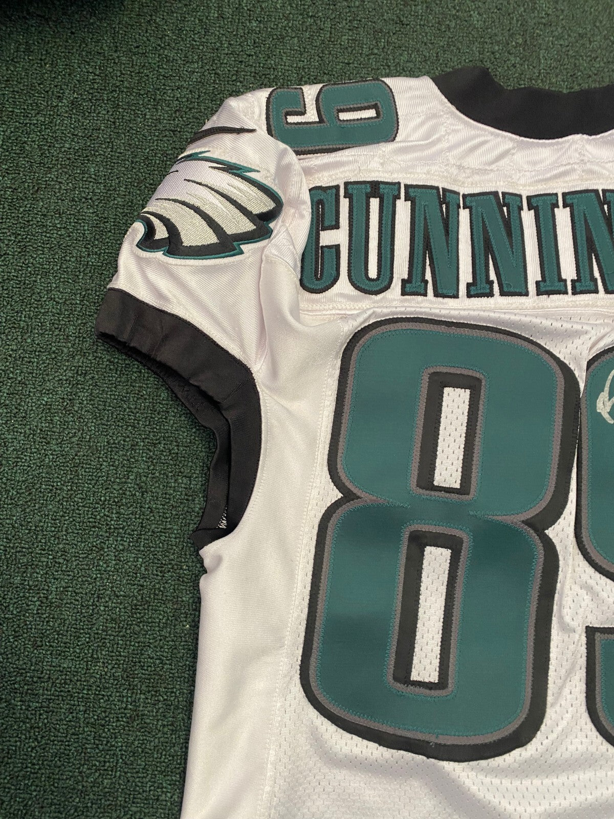BJ CUNNINGHAM #89 PHILADELPHIA EAGLES SIGNED AUTOGRAPHED GAME USED JERSEY SZ L