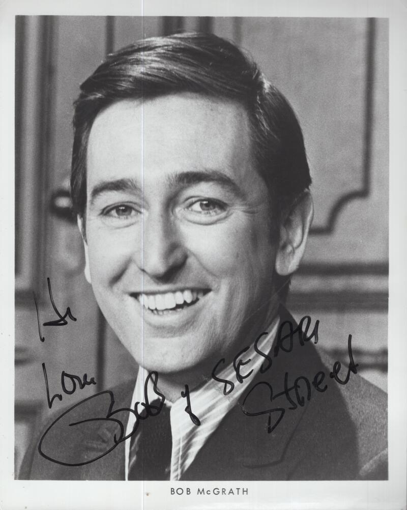 BOB MCGRATH SESAME STREET SIGNED AUTOGRAPHED 8X10 PHOTO W/ COA