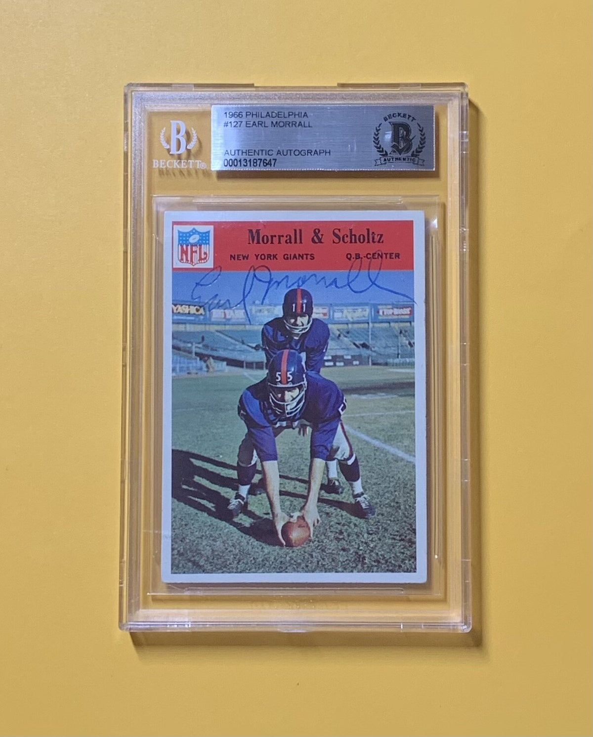 1966 PHILADELPHIA EARL MORRALL #127 AUTHENTIC AUTO BECKETT CERTIFIED GIANTS 