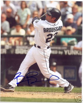 BEN BROUSSARD SEATTLE MARINERS SIGNED 8X10 PHOTO W/COA