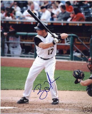 BOBBY  HILL    PITTSBURGH   PIRATES   SIGNED 8X10