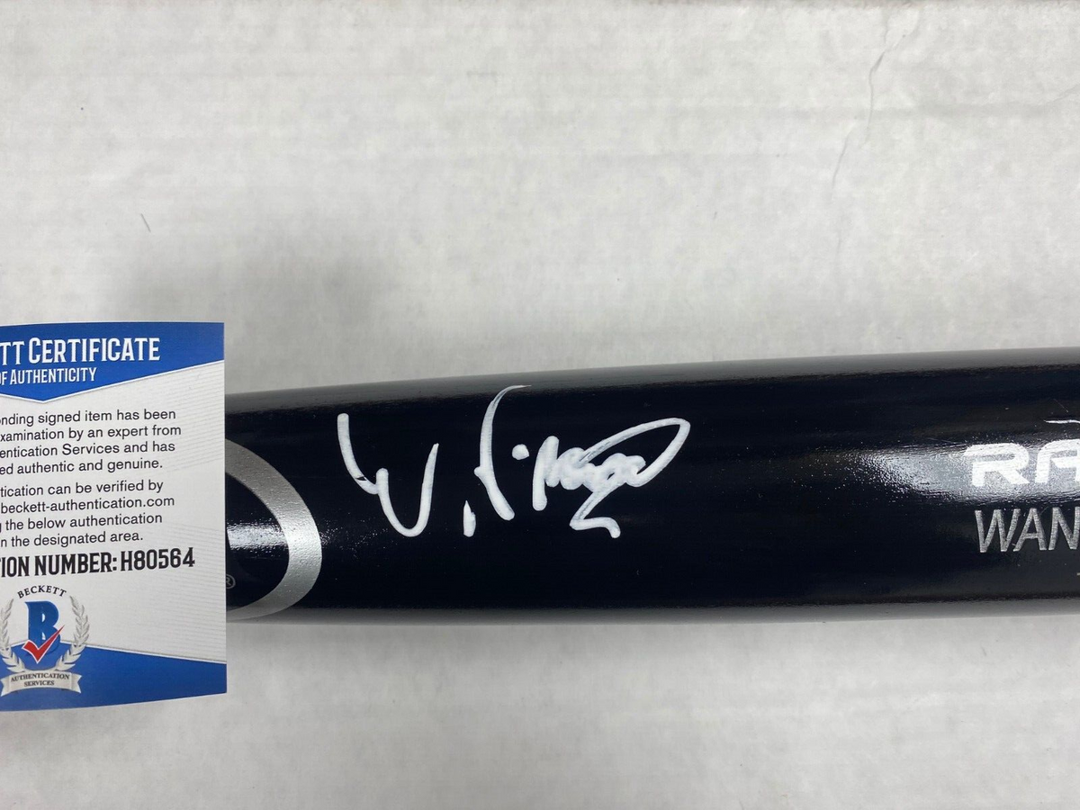 WANDER FRANCO TB RAYS SIGNED AUTOGRAPHED RAWLINGS ENGRAVED BLACK BAT BECKETT *
