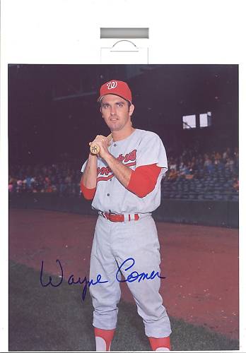 WAYNE COMER WASHINGTON  SENATORS   SIGNED  8X10