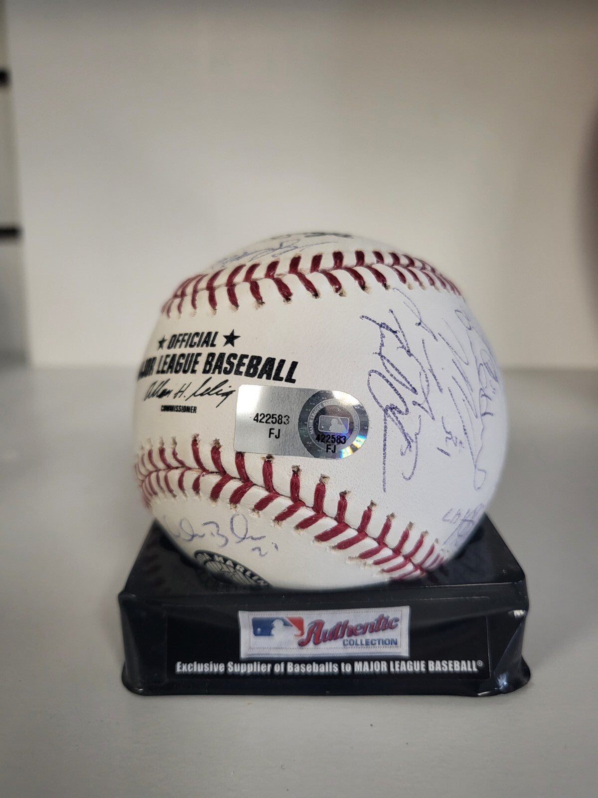 GIANCARLO STANTON YANKEES SIGNED AUTOGRAPHED MARLINS TEAM SIGNED BALL MLB AUTH
