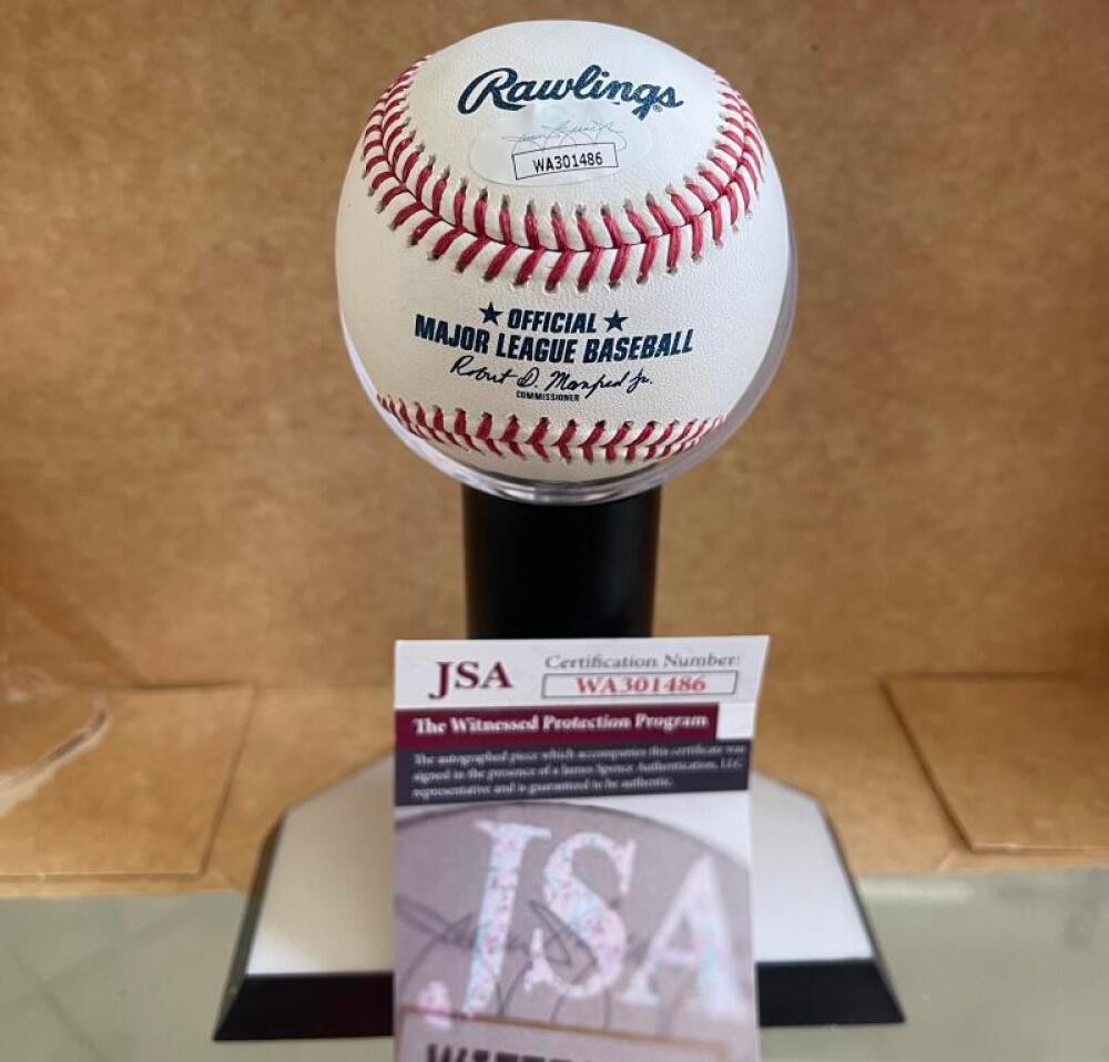 GREG LUZINSKI 80 WSC PHILLIES  SIGNED AUTOGRAPHED M.L. BASEBALL JSA AUTH 