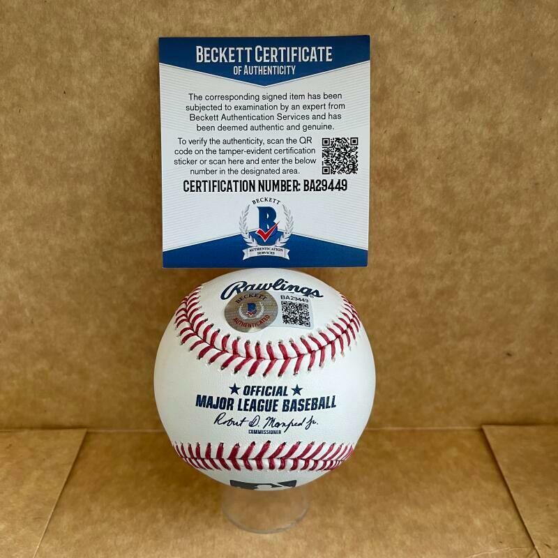 ROY OSWALT PHILLIES 05 NLCS SIGNED AUTO M.L. BASEBALL BECKETT BA29449