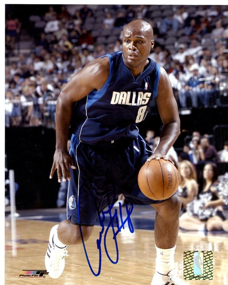 ANTOINE WALKER DALLAS MAVERICKS SIGNED AUTOGRAPHED 8X10 PHOTO W/COA