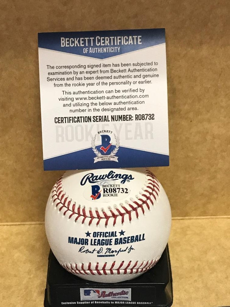 MAGNEURIS SIERRA   CARDINALS  ROOKIE YEAR SIGNED M.L. BASEBALL BECKETT R08732