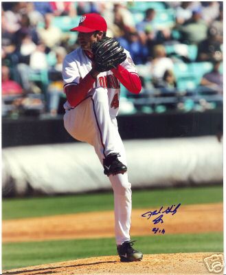 MICHAEL HINCKLEY WASHINGTON NATIONALS SIGNED 8X10 PHOTO