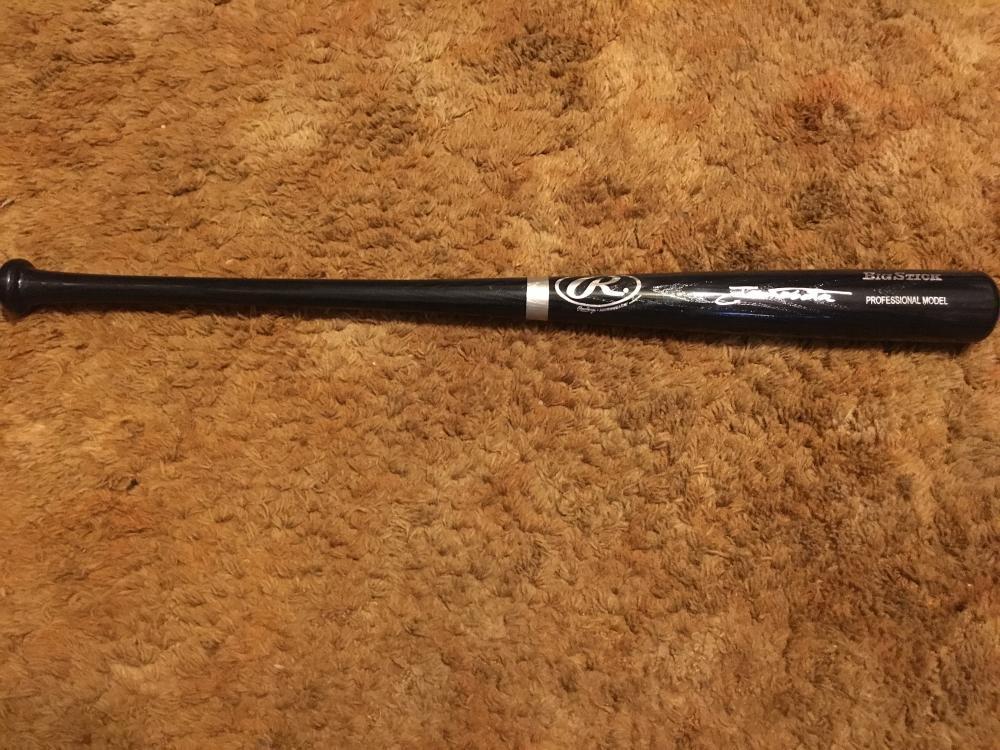 JOSE TABATA DODGERS/PIRATES BLACK BIG STICK SIGNED W/COA