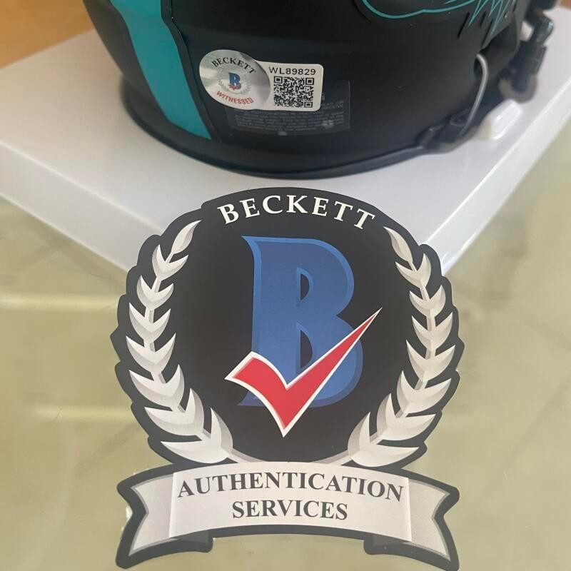 DAN MARINO MIAMI DOLPHINS SIGNED AUTO ECLIPSE MINI HELMET BECKETT AUTHENTICATED