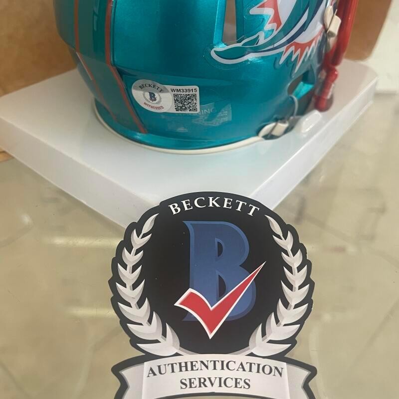 DAN MARINO MIAMI DOLPHINS SIGNED FLASH  MINI HELMET BECKETT AUTHENTICATED