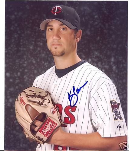 KEVIN CAMERON MINNESOTA TWINS SIGNED 8X10 PHOTO W/COA