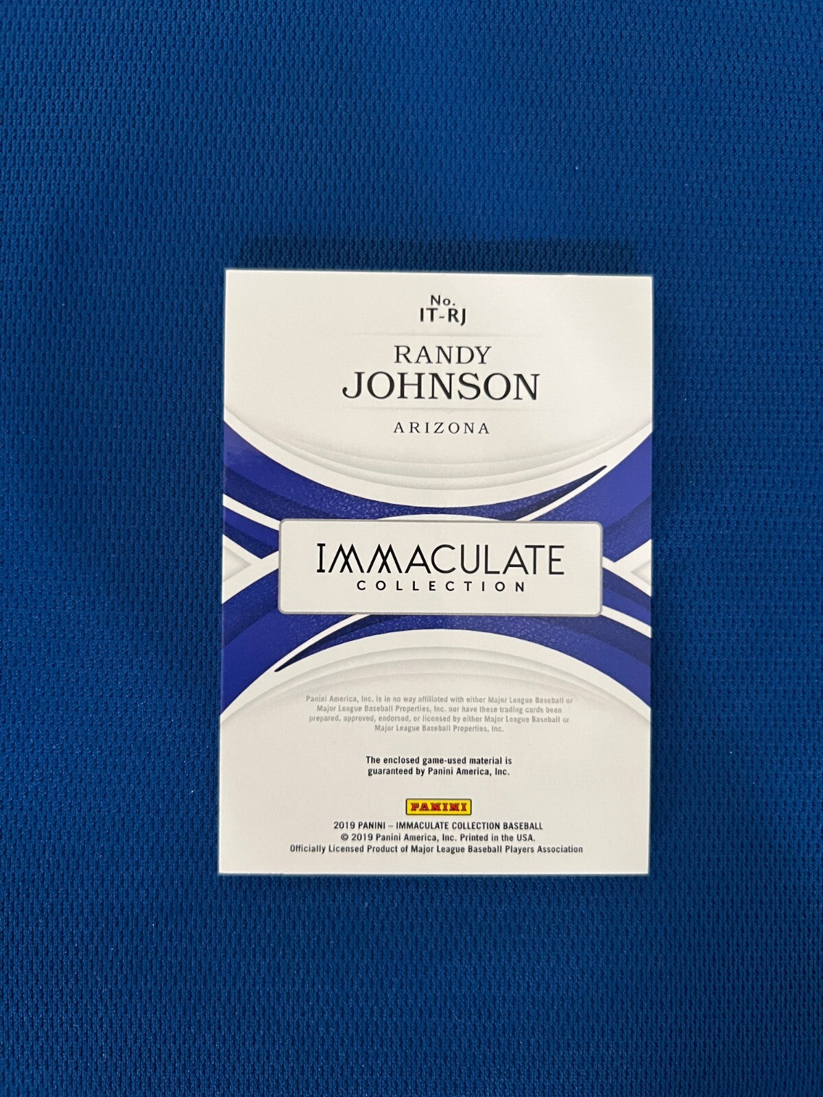 2019 IMMACULATE RANDY JOHNSON ARIZONA DBACKS TRIPLE BAT JERSEY CARD /25