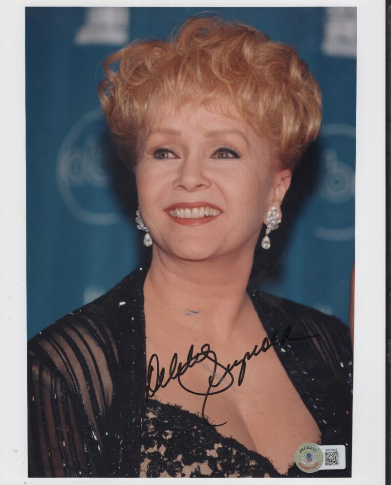 DEBBIE REYNOLDS FAMOUS SINGER SIGNED AUTOGRAPHED 8X10 PHOTO BECKETT BK57093