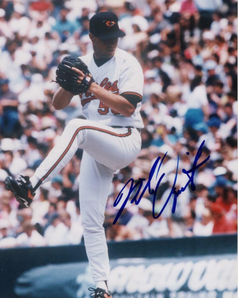 MIKE O'QUIST BALTIMORE ORIOLES   SIGNED AUTOGRAPHED 8X10  PHOTO W/ COA