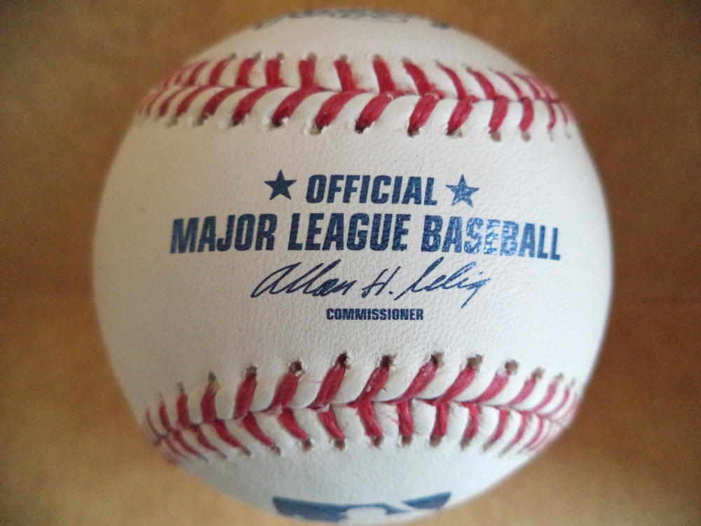 JB SHUCK MARLINS/WHITE SOX/INDIANS SIGNED AUTOGRAPHED M.L. BASEBALL W/COA A