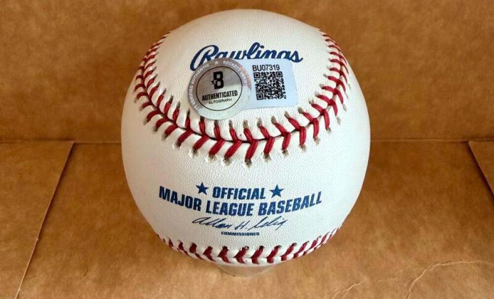 RON KITTLE 83 AL ROY WHITE SOX SIGNED AUTOGRAPHED M.L. BASEBALL BECKETT AUTH