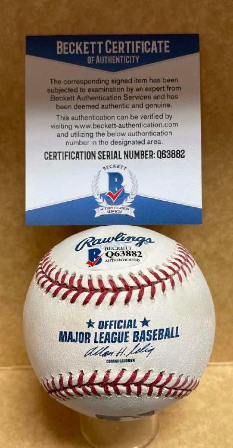 ANDREW BAILEY A'S 09 AL ROY SIGNED AUTOGRAPHED M.L. BASEBALL BECKETT Q63882