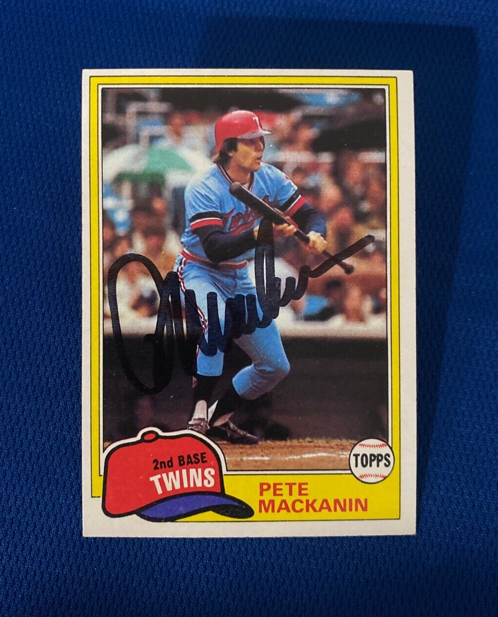 1981 TOPPS PETE MACKANIN MINNESOTA TWINS AUTOGRAPHED SIGNED CARD #509 W/COA