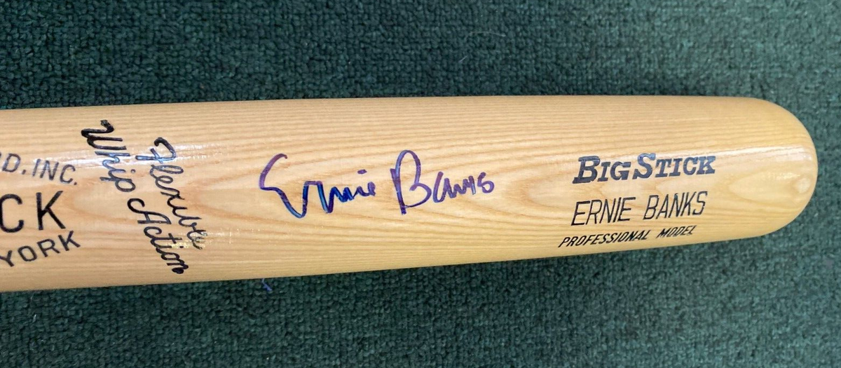 ERNIE BANKS CHICAGO CUBS SIGNED AUTOGRAPHED RAWLINGS BIG STICK BAT BECKETT BAS