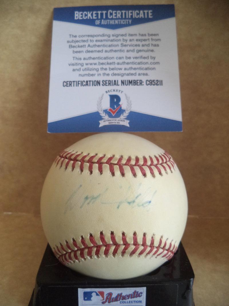WOODIE HELD YANKEES/SENATORS RARE DECEASED SIGNED A.L. BASEBALL BECKETT C95211