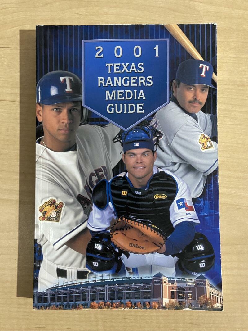 2001 TEXAS RANGERS MEDIA GUIDE WITH ALEX RODRIGUEZ IVAN RODRIGUEZ COVER 392 PAGE
