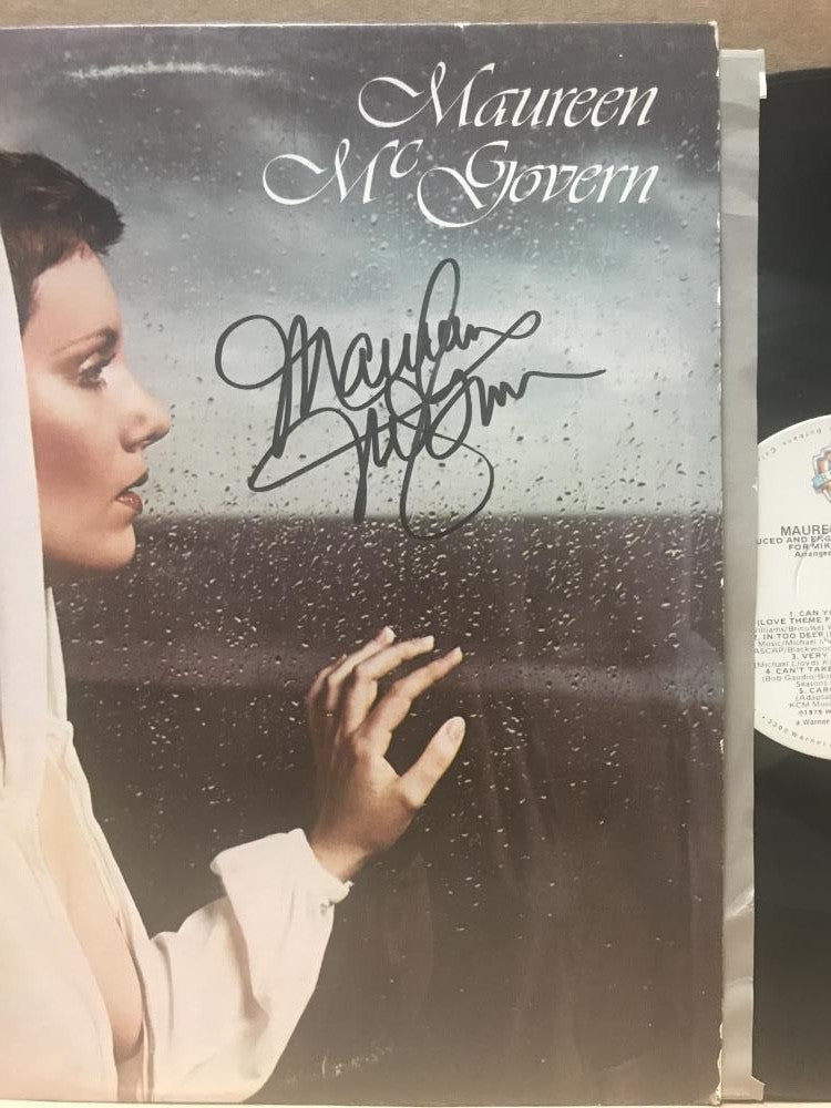 MAUREEN MCGOVERN SELF TITLED ALBUM SIGNED VINYL LP RECORD  W/COA