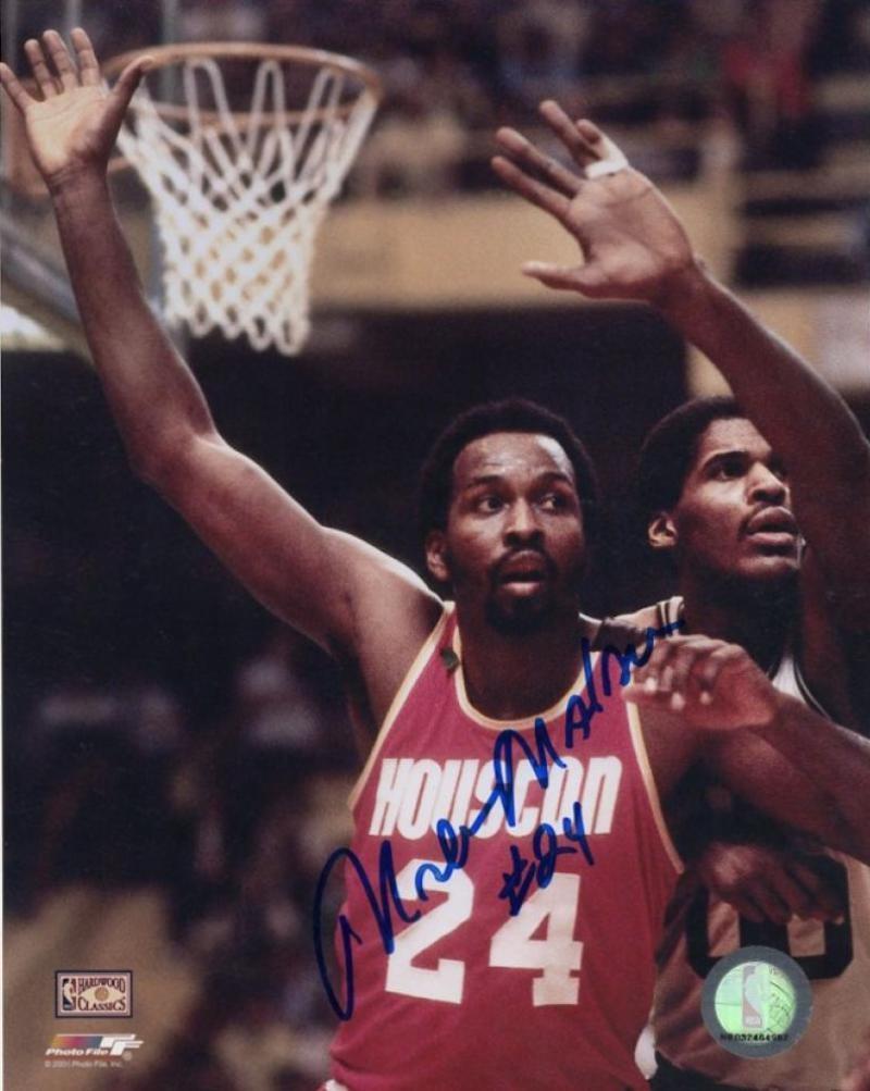 MOSES MALONE HOUSTON ROCKETS SIGNED 8X10 PHOTO W/ COA