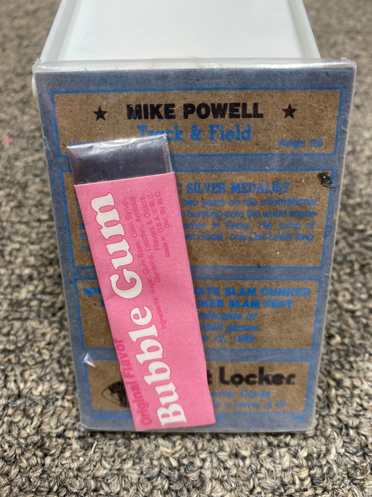 FOOT LOCKER SLAM FEST COLLECTOR CARDS SEALED PACK WITH GUM RARE