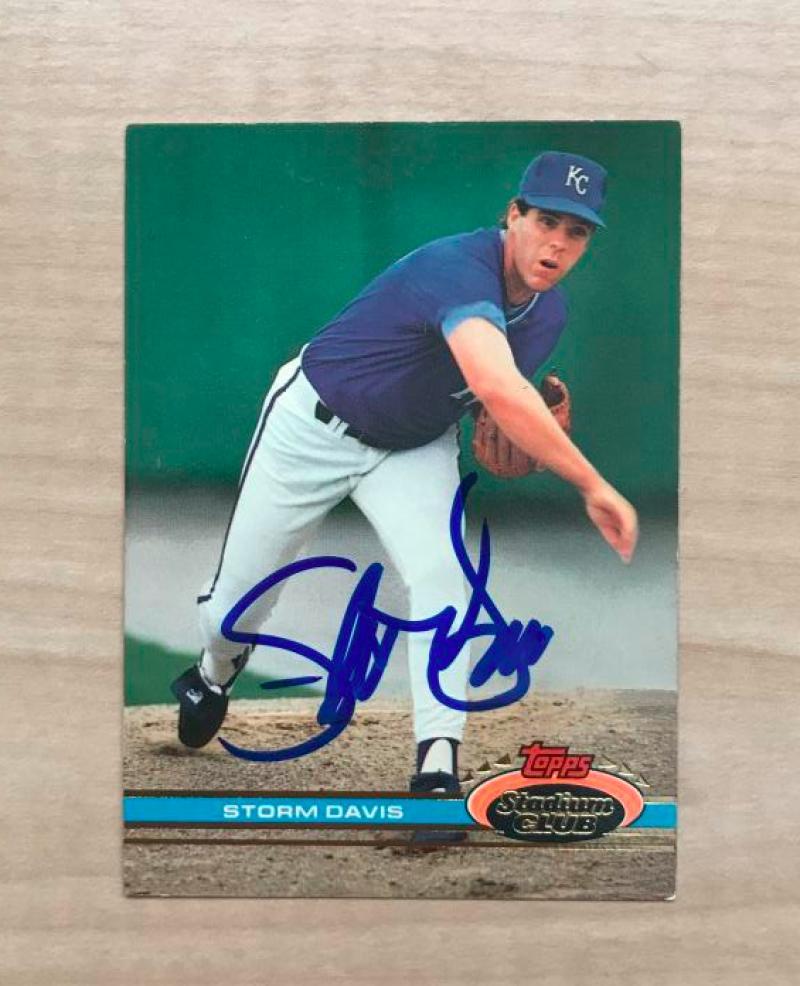 STORM DAVIS KANSAS CITY ROYALS SIGNED AUTOGRAPHED 1991 TOPPS CARD #67 W/COA