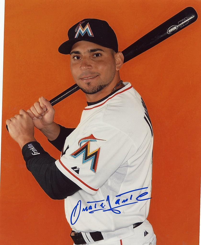 OMAR  INFANTE     MIAMI  MARLINS   SIGNED 8X10  PHOTO
