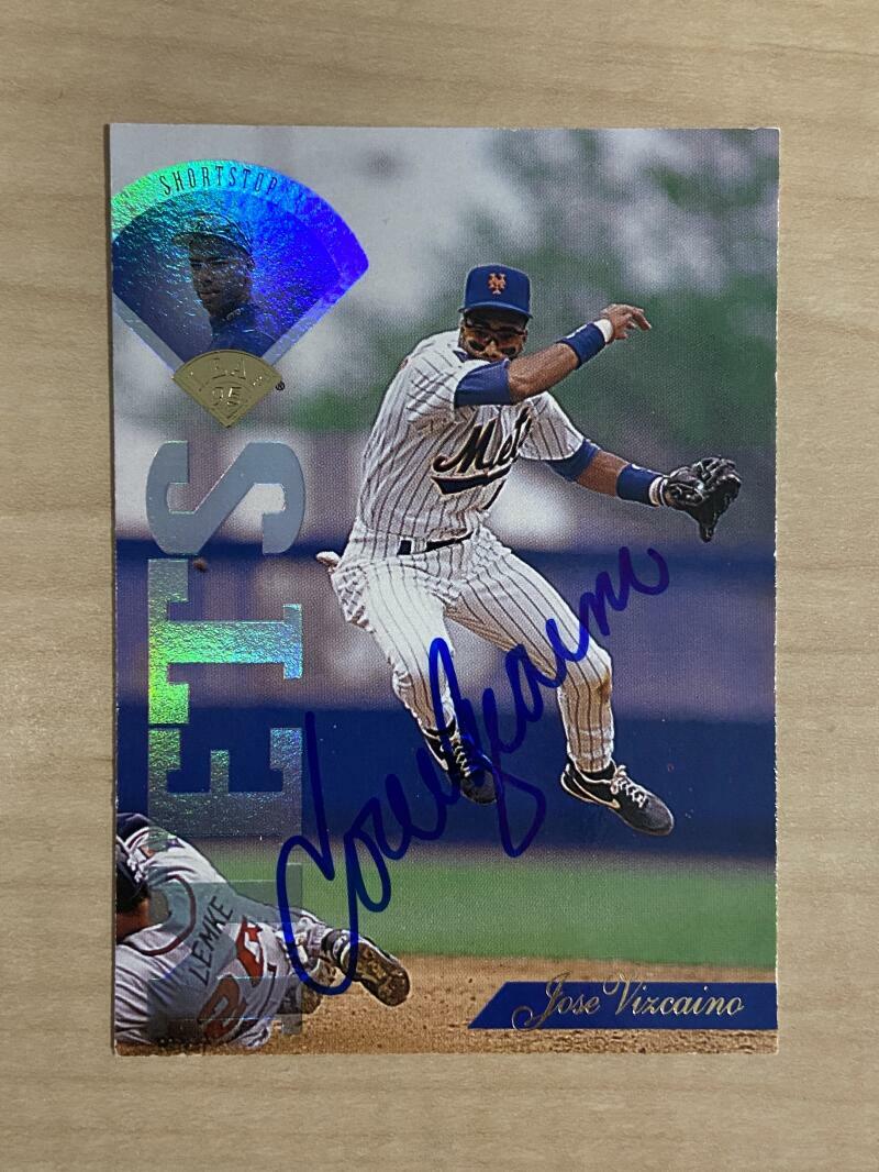 JOSE VIZCAINO NEW YORK METS SIGNED AUTOGRAPHED 1995 LEAF CARD #122 W/COA